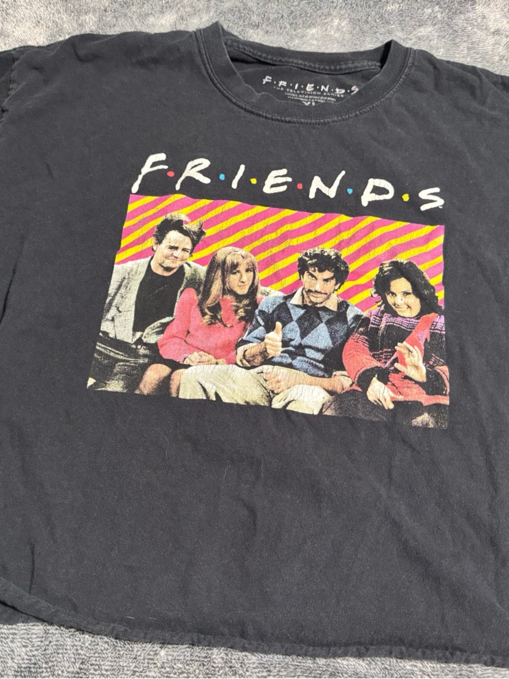 Vintage “Friends” Black Graphic Short Sleeve Crop Top